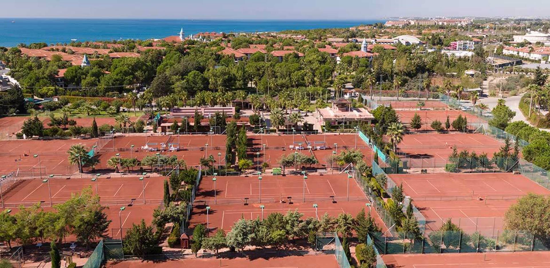 Camp et séjour tennistique en Turquie
